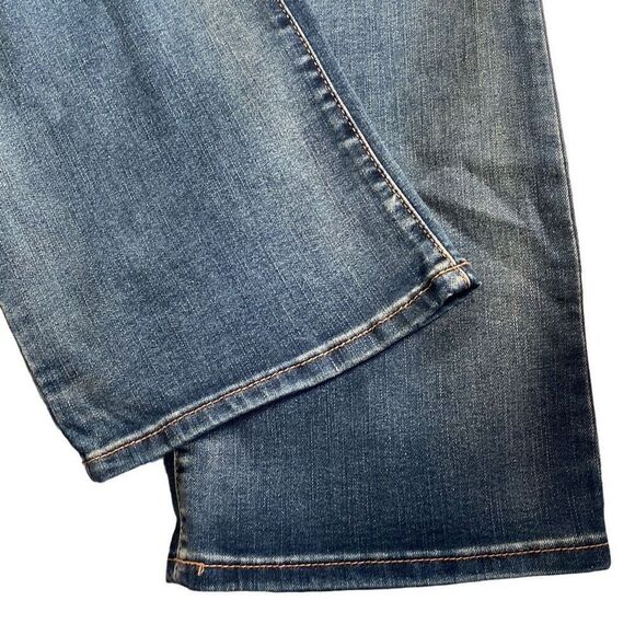 Jessica Simpson NWT Midrise Bootcut Jeans Ventura Blue Medium Wash 16W 18W XL - Picture 3 of 8